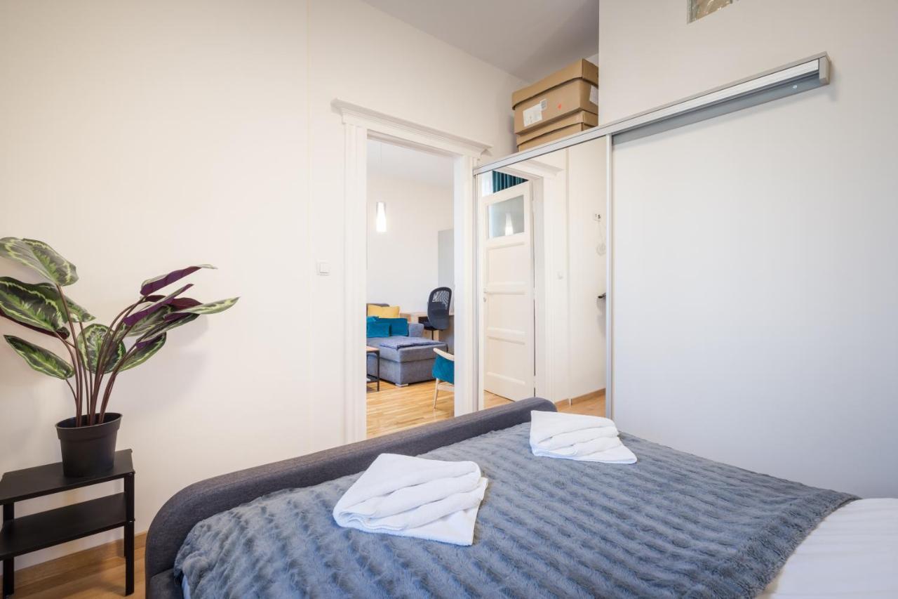 Bpr Blue Paradise Apartment With A/C Budapest Esterno foto