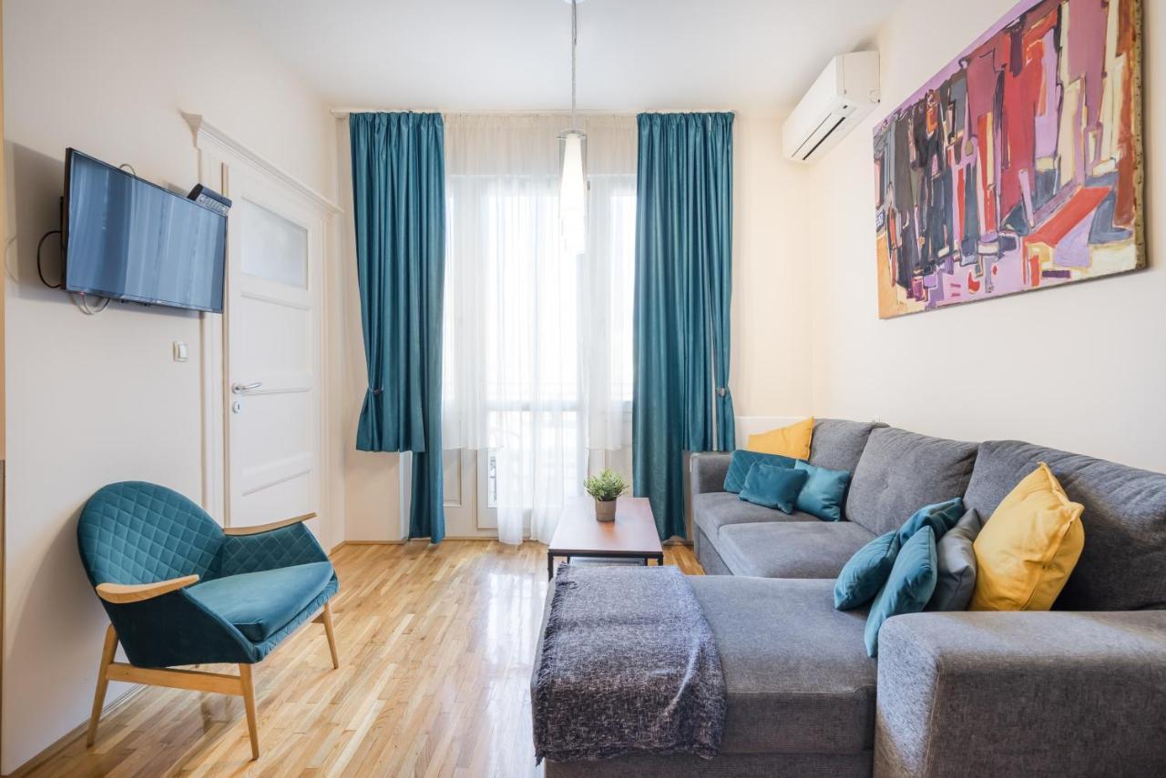 Bpr Blue Paradise Apartment With A/C Budapest Esterno foto