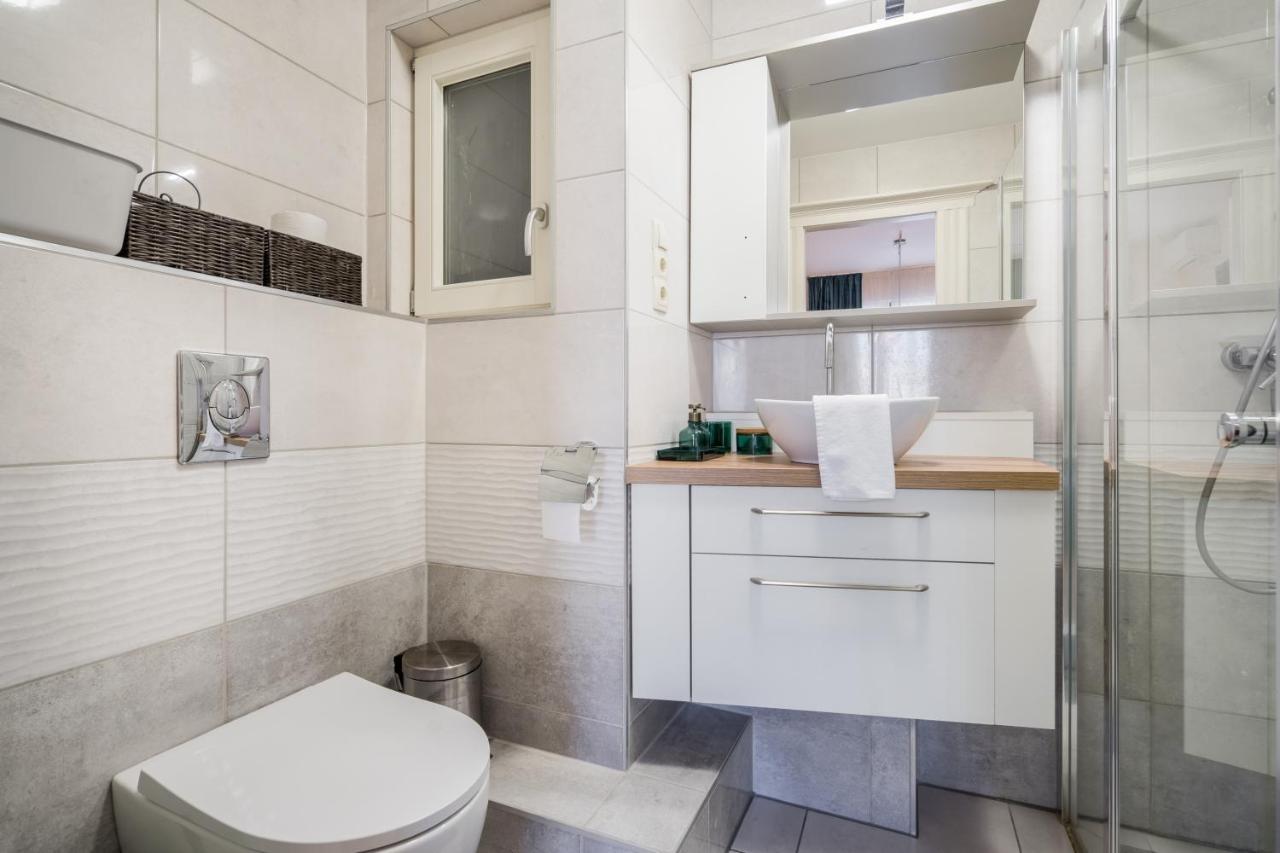 Bpr Blue Paradise Apartment With A/C Budapest Esterno foto